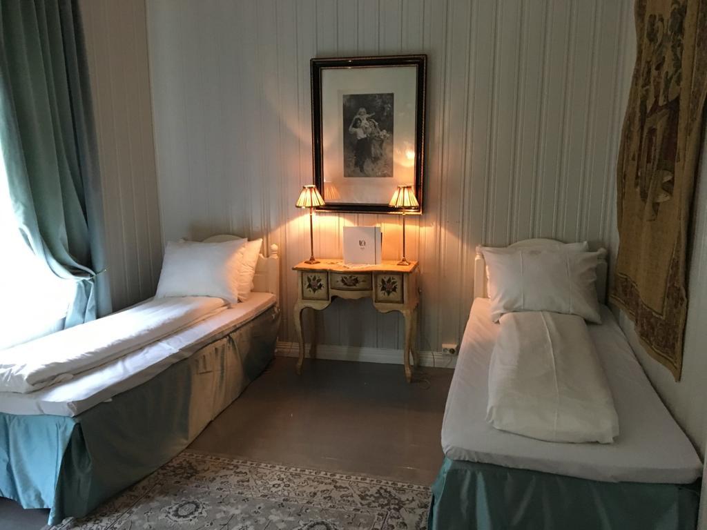 Hotel Union Oye Екстер'єр фото